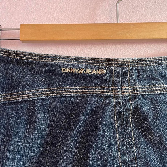 Vintage DKNY Denim Midi Skirt - Picture 2 of 4
